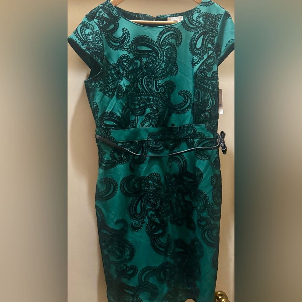 New York & Company Teal Paisley Dress